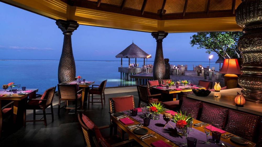 content/hotel/Four Seasons Kuda Huraa/Dining/FSKudaHuraa-Dining-02.jpg